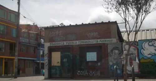 BIBLIOTECA PUBBLICA COMUNITARIA ALTAMAR BIBLIOTECA PUBBLICA COMUNITARIA ALTAMAR